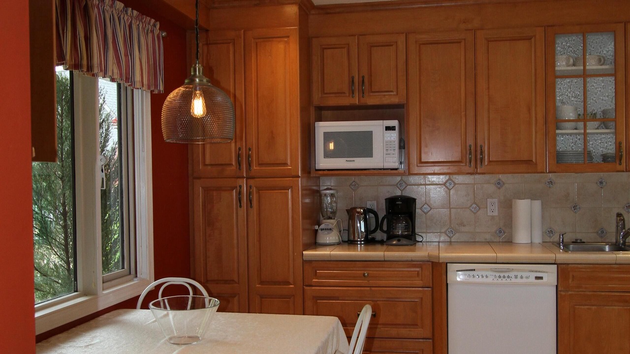Photo of Kitchen in Okanagan-Similkameen