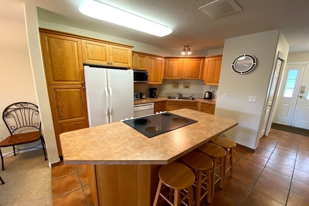 Photo of Kitchen in Okanagan-Similkameen