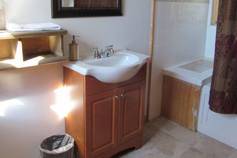 Photo of Bathroom in Crestone