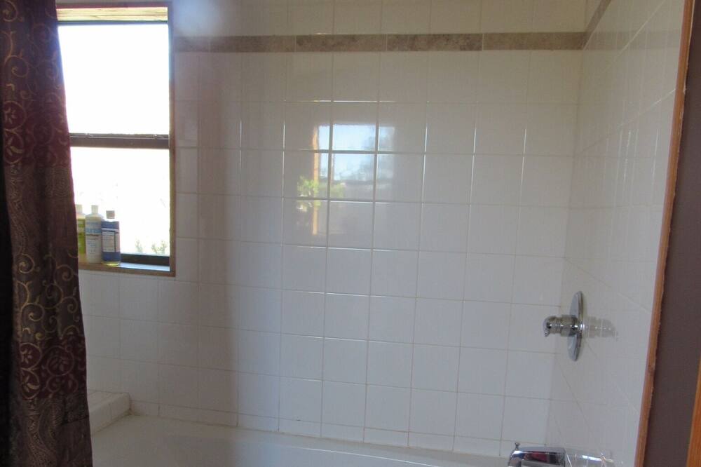 Photo of Bathroom in Crestone