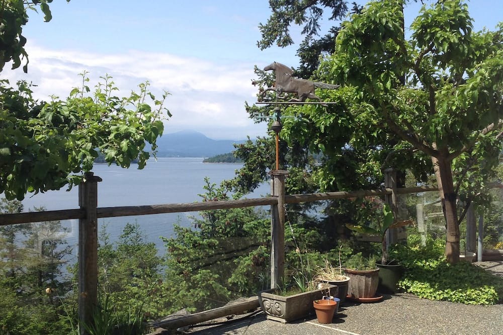 Photo of Outdoor in Salt Spring Island