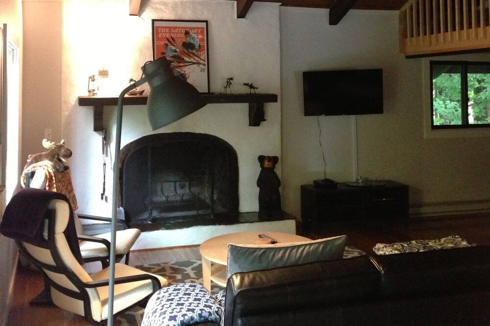 Photo of Livingroom in Jackson