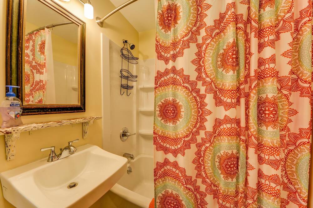 Photo of Bathroom in Franconia