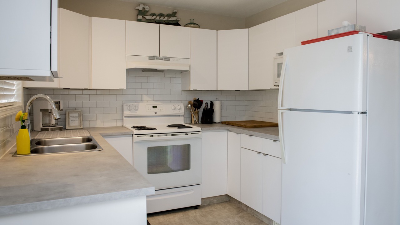 Photo of Kitchen in Okanagan-Similkameen