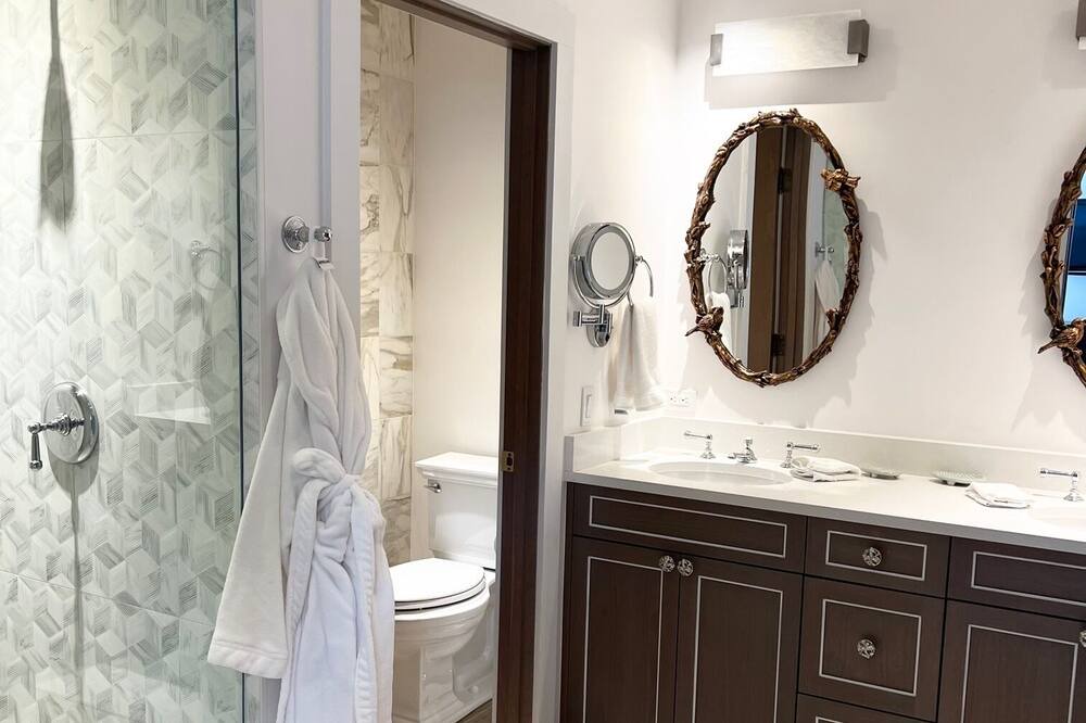 Photo of Bathroom in West End
