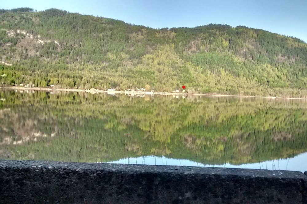 Photo of Others in Sicamous