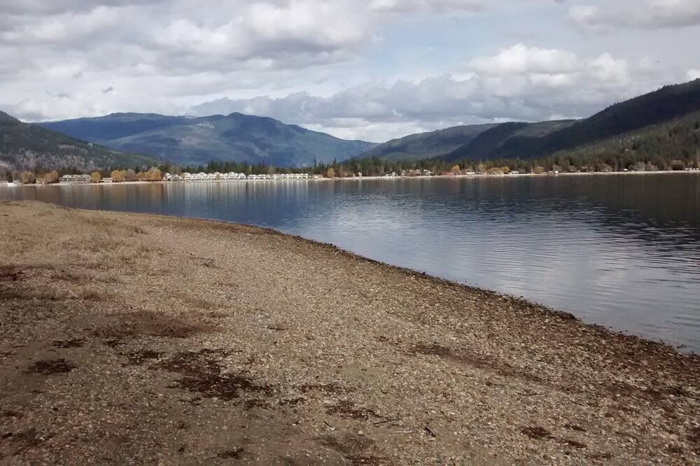 Photo of Others in Sicamous