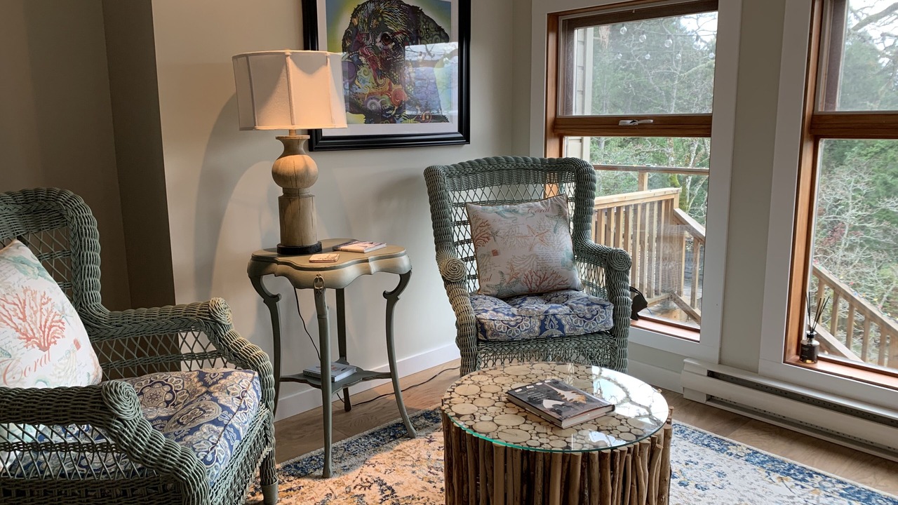 Photo of Livingroom in Salt Spring Island