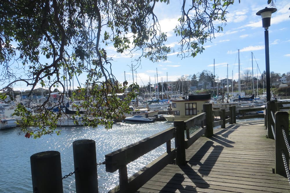 Photo of Others in Victoria West