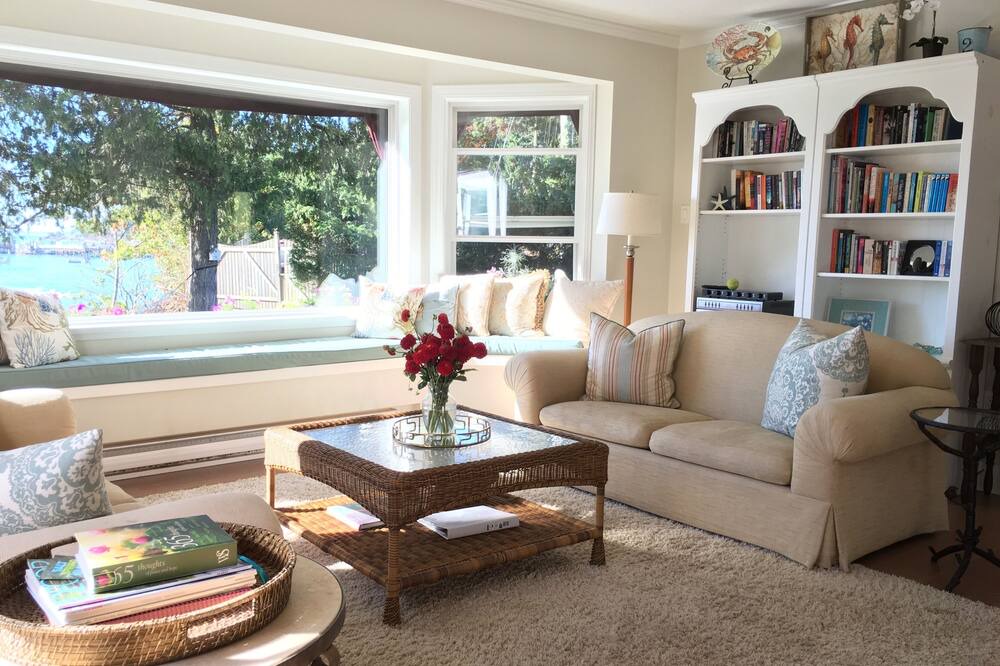 Photo of Livingroom in Vesuvius