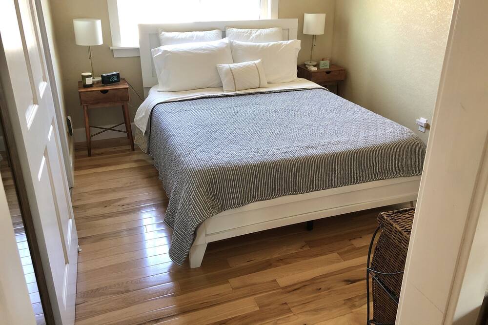 Photo of Bedroom in Rigden Farm