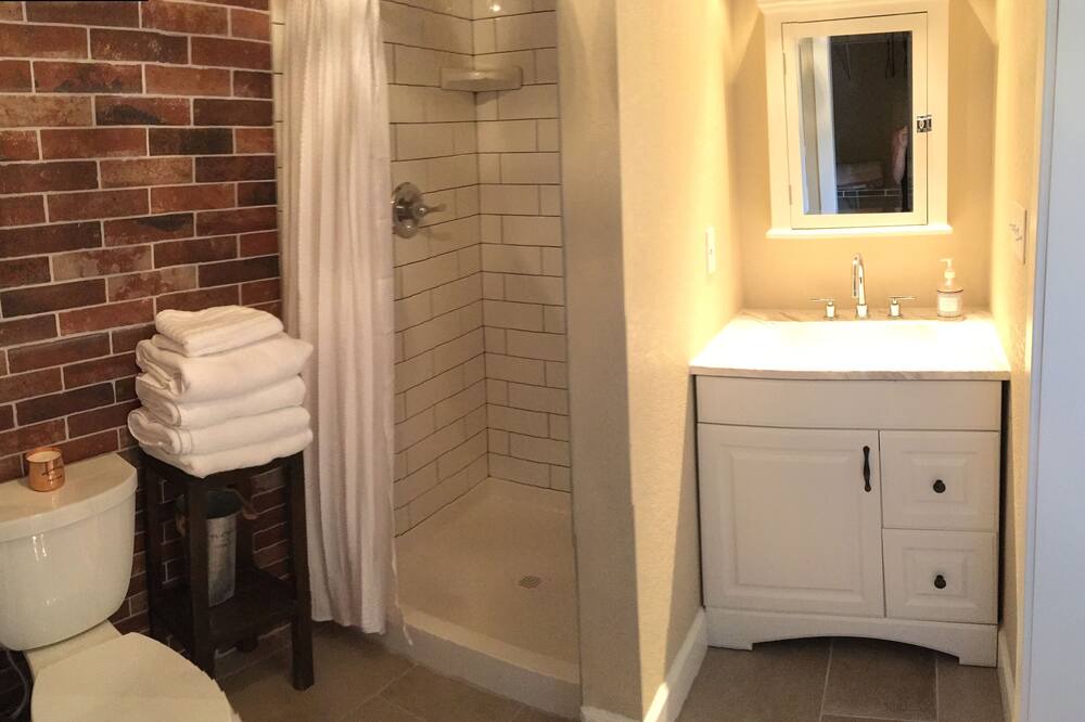 Photo of Bathroom in Rigden Farm