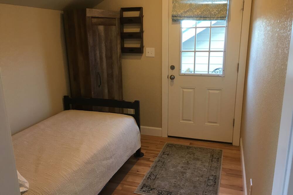Photo of Bedroom in Rigden Farm