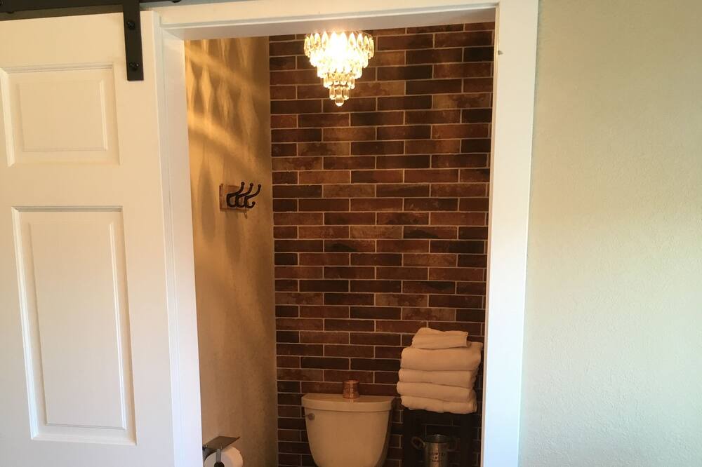Photo of Bathroom in Rigden Farm