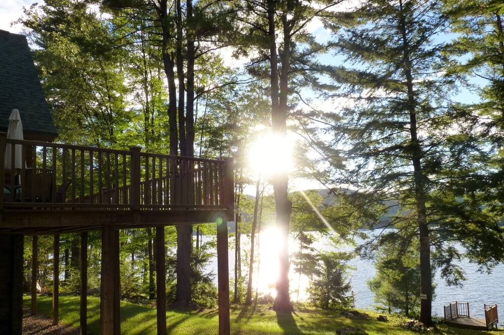 Photo of Outdoor in Corinth
