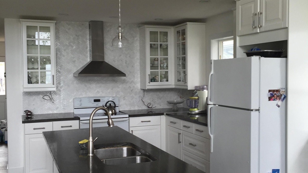 Photo of Kitchen in Alberta Beach