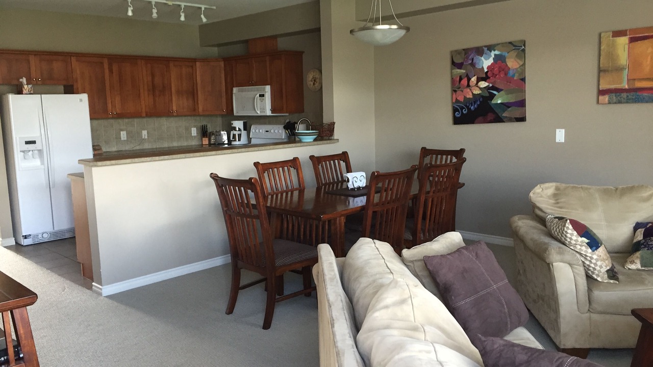 Photo of Livingroom in Central Okanagan