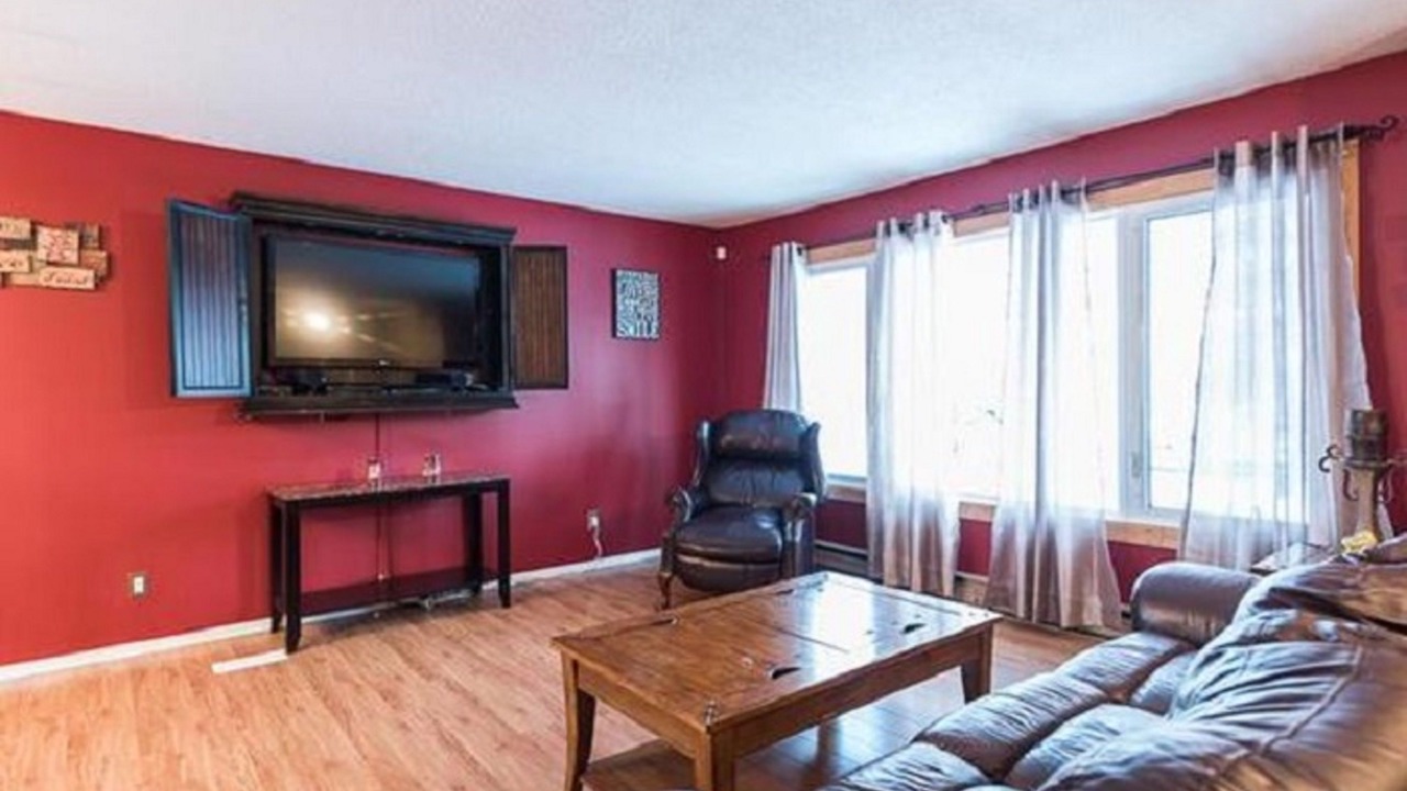 Photo of Livingroom in Whitehorse