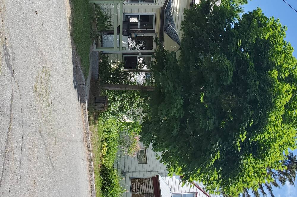 Photo of Others in Groveton