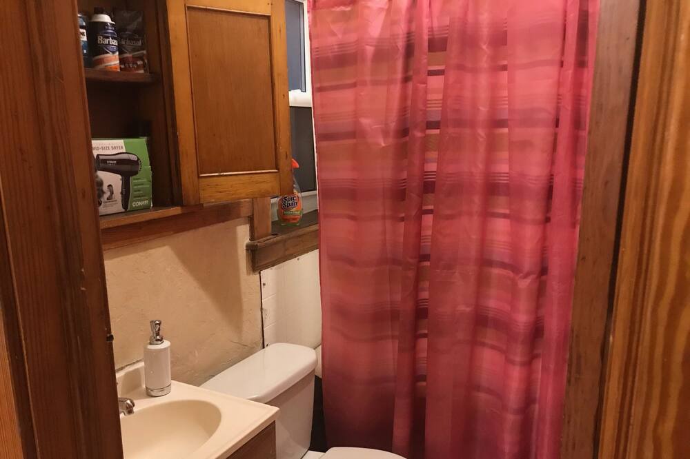 Photo of Bathroom in Little Italy
