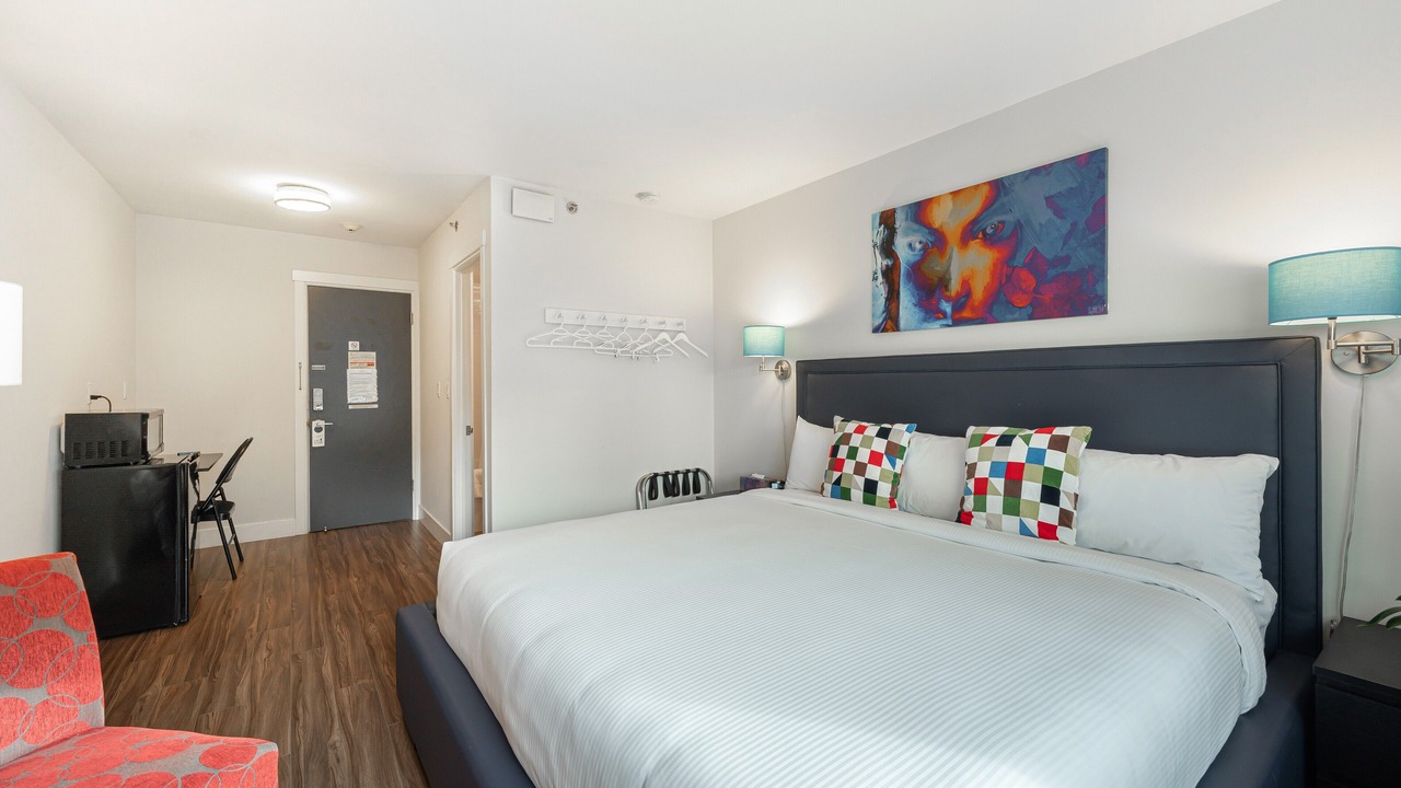 Photo of Bedroom in Queensborough