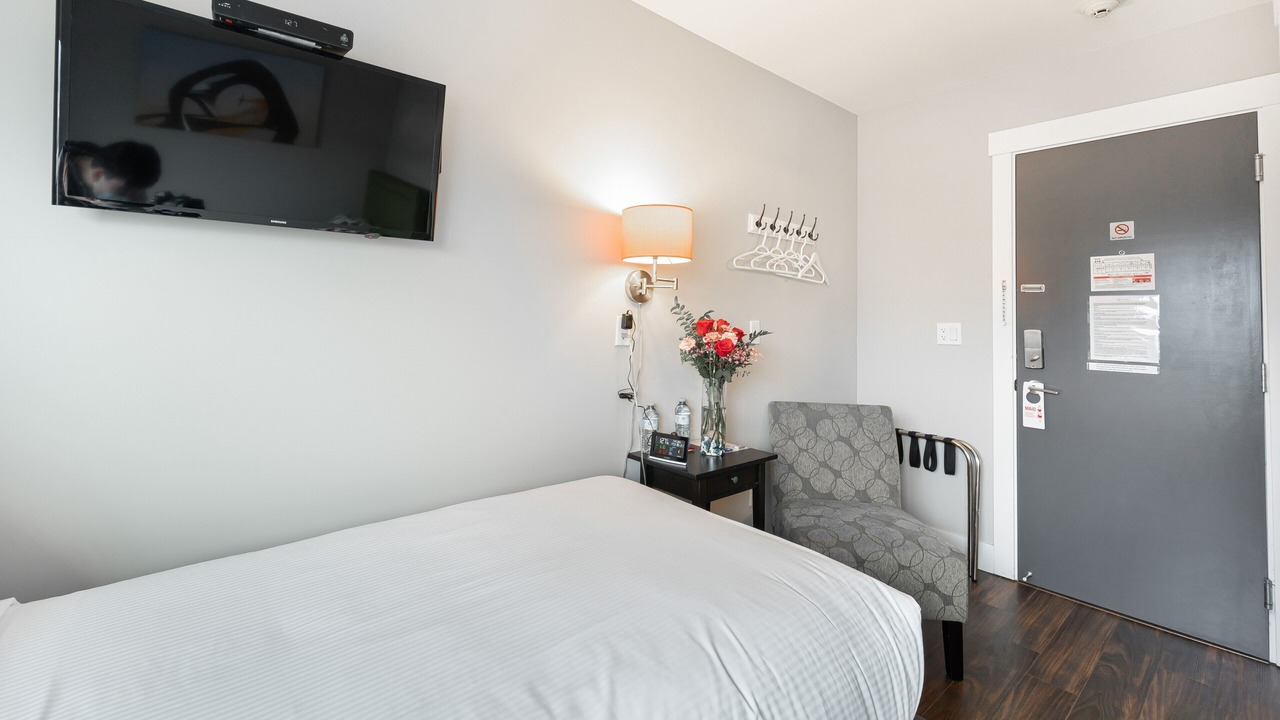 Photo of Bedroom in Queensborough