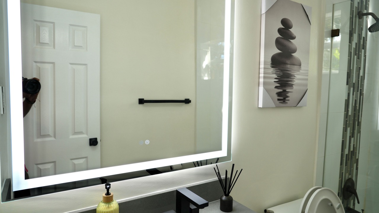 Photo of Bathroom in Hollywood Hills