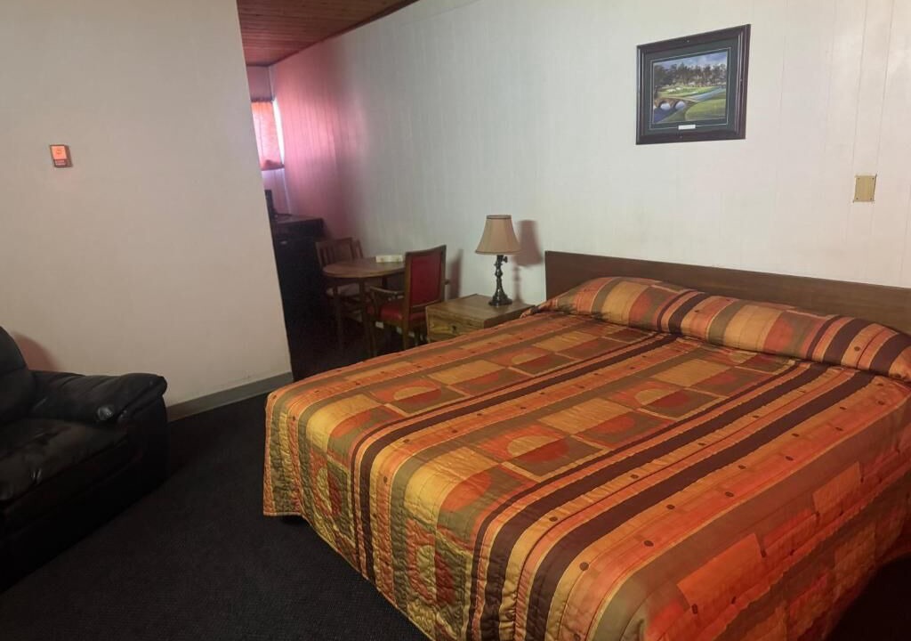 Photo of Bedroom in Grande Cache