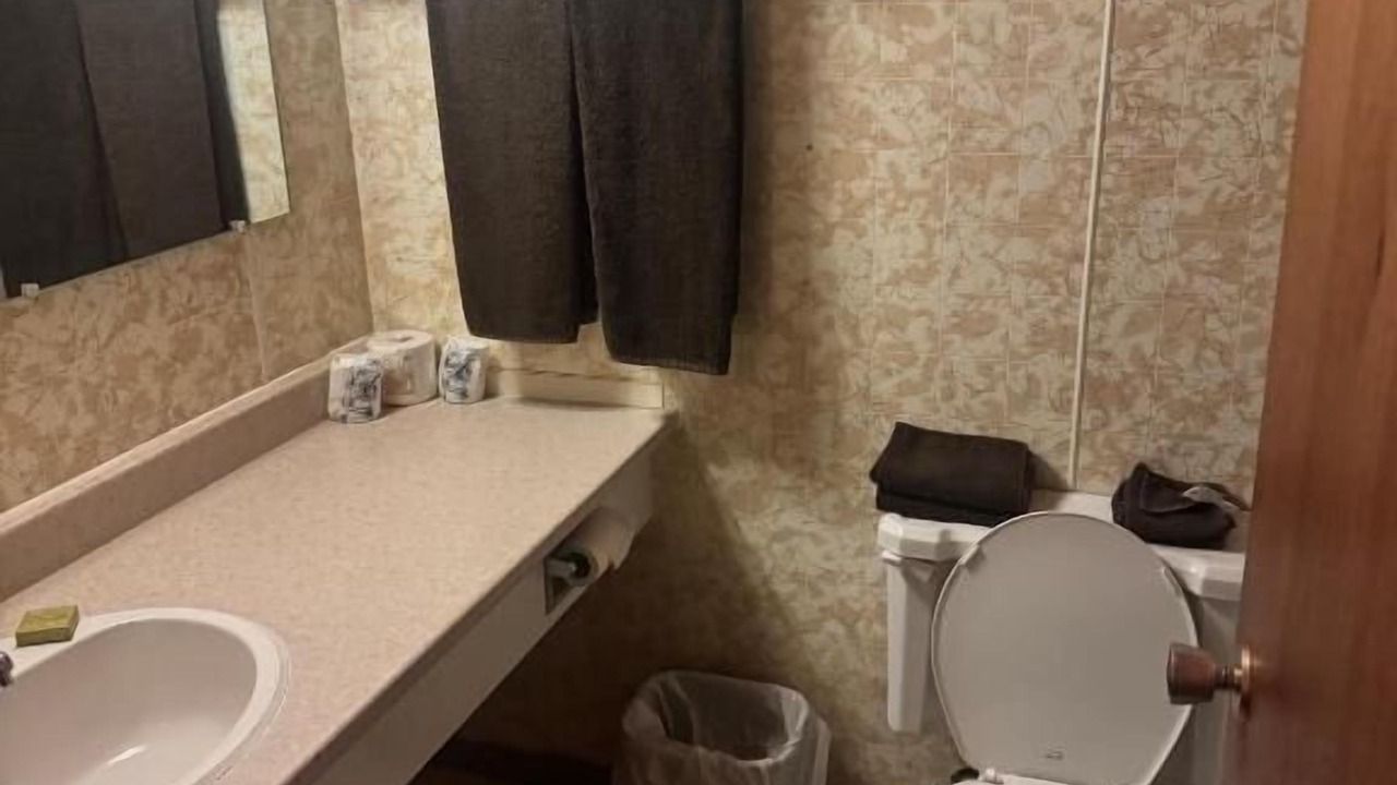 Photo of Bathroom in Grande Cache