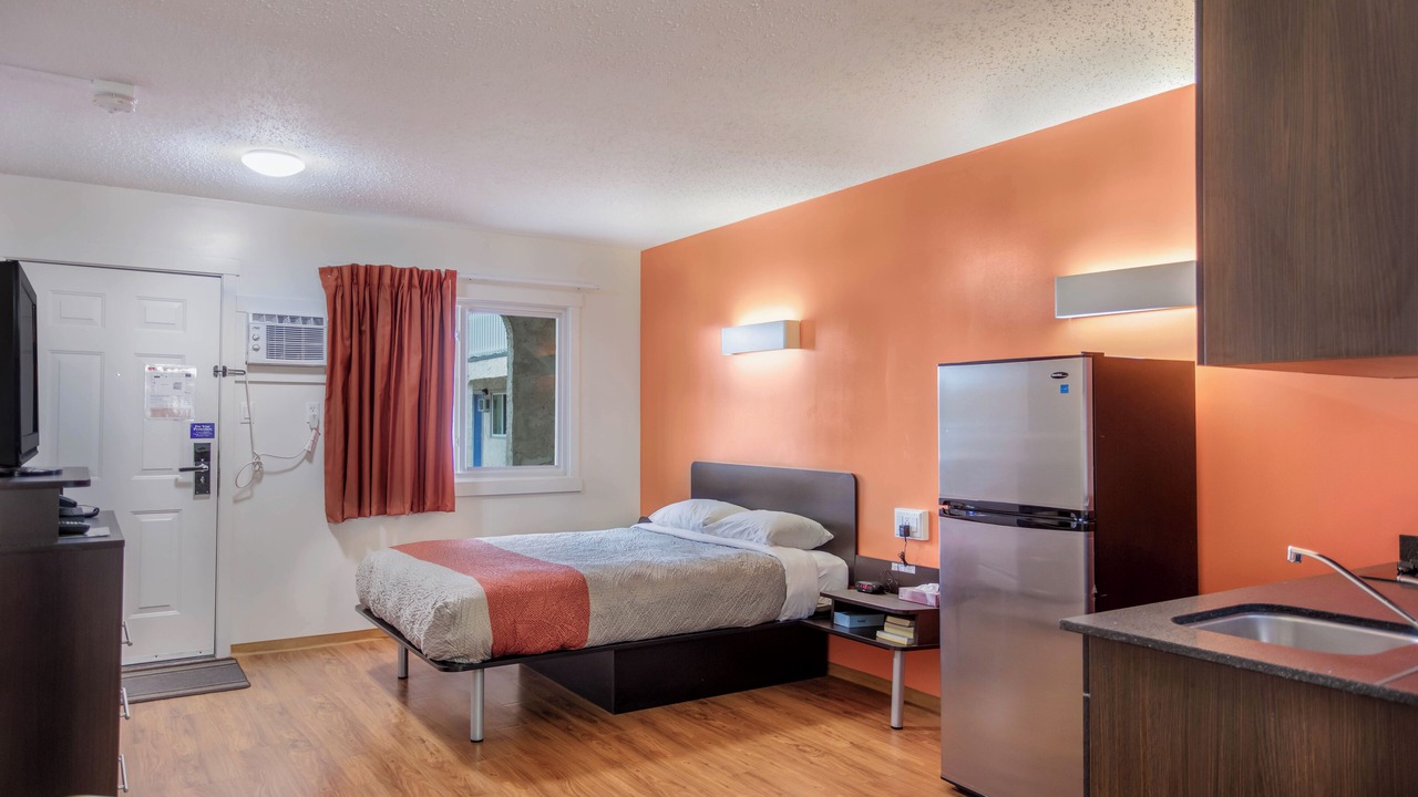 Photo of Bedroom in Camrose