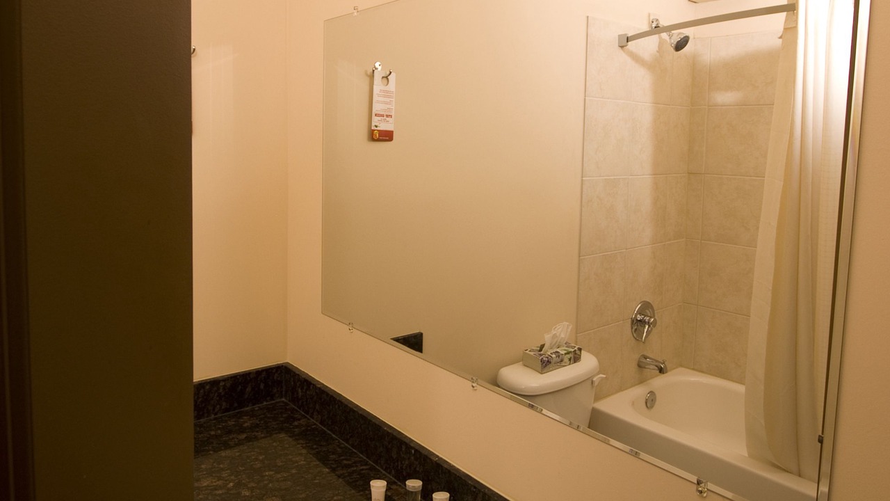 Photo of Bathroom in North Battleford
