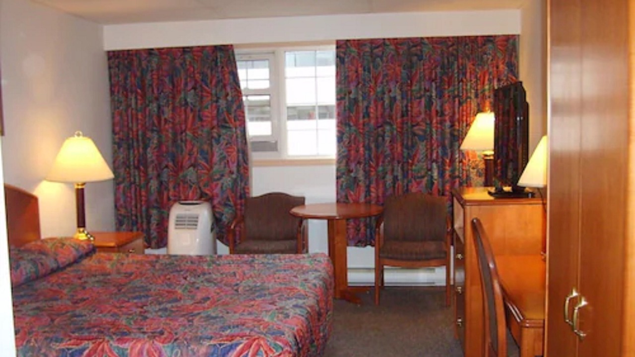 Photo of Bedroom in Whitehorse