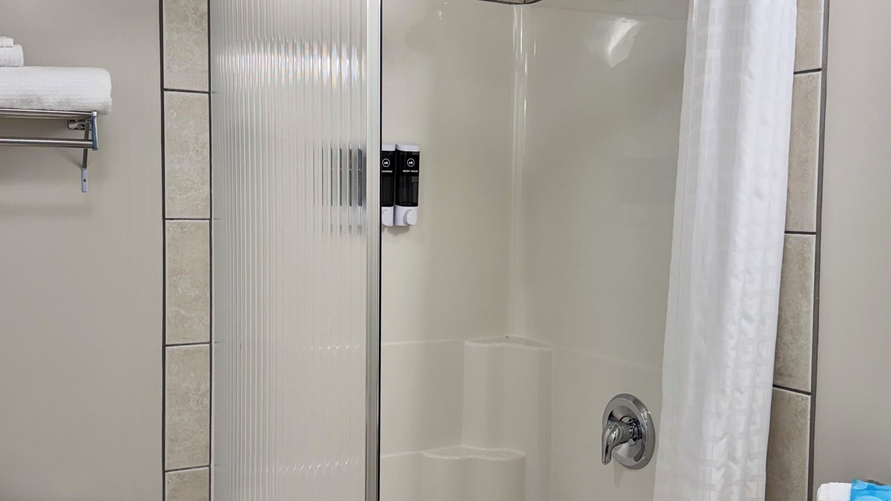 Photo of Bathroom in Golden