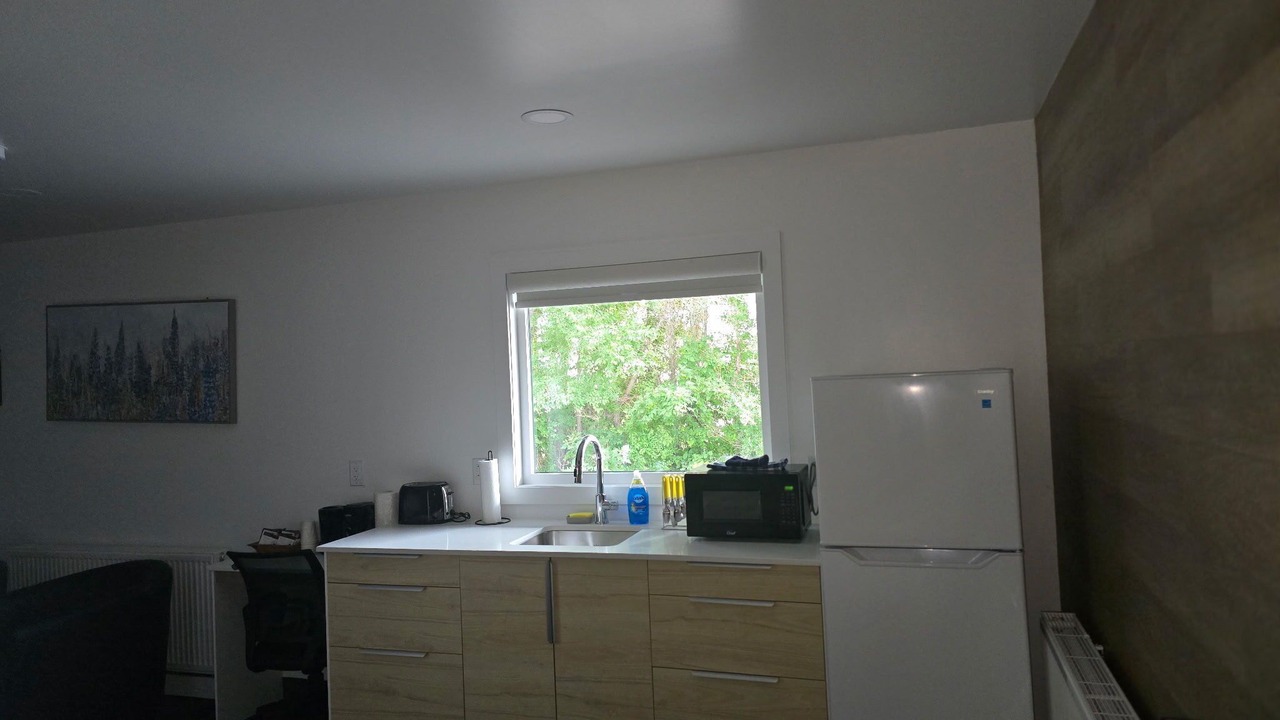 Photo of Kitchen in Outlook