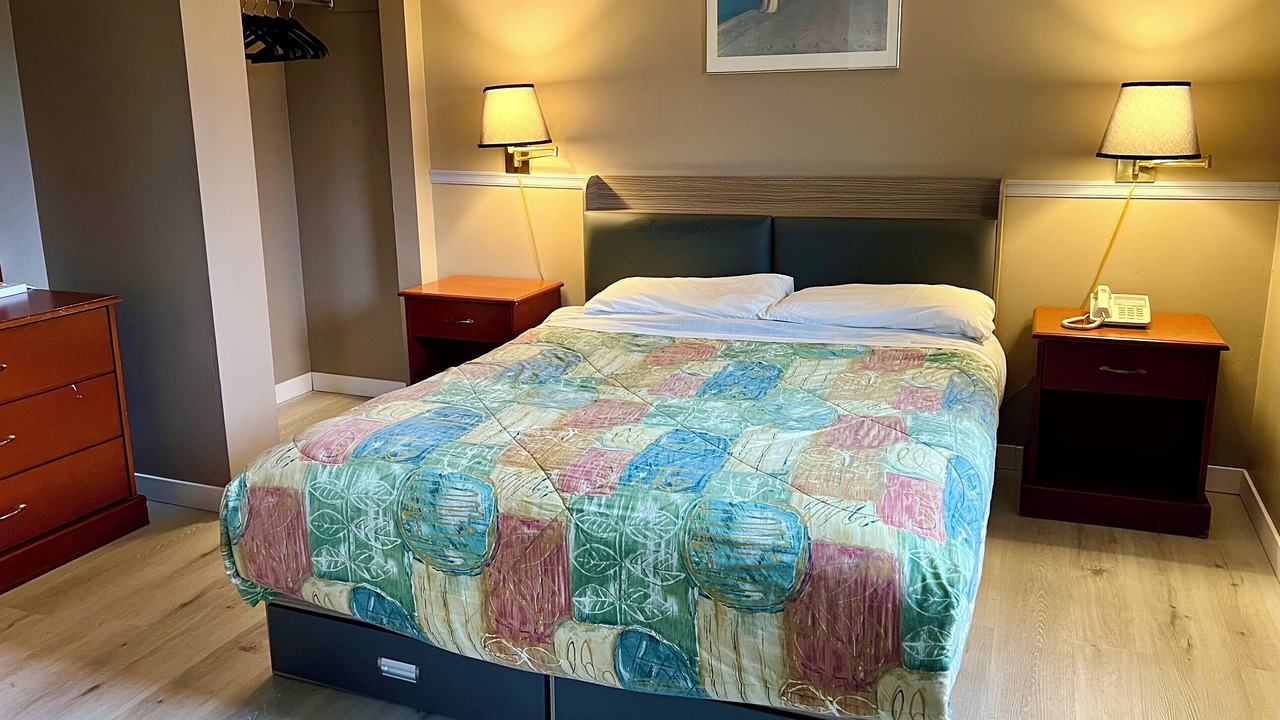 Photo of Bedroom in Valemount
