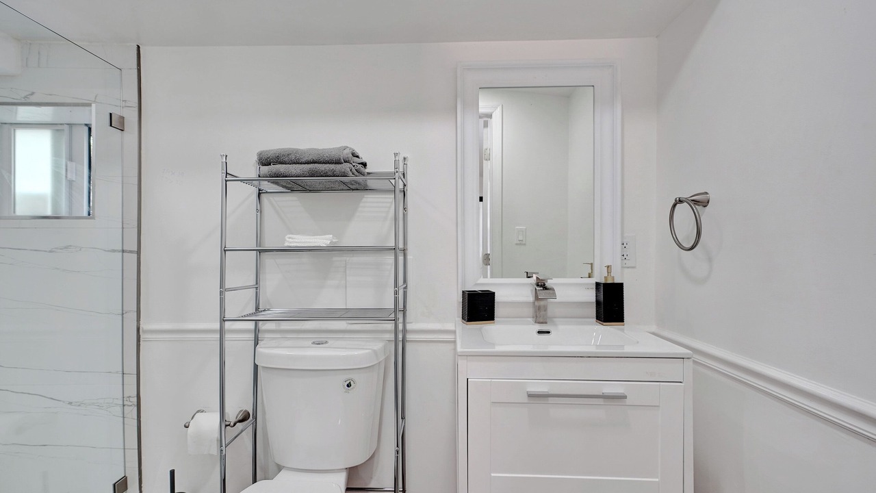 Photo of Bathroom in Ives Estates