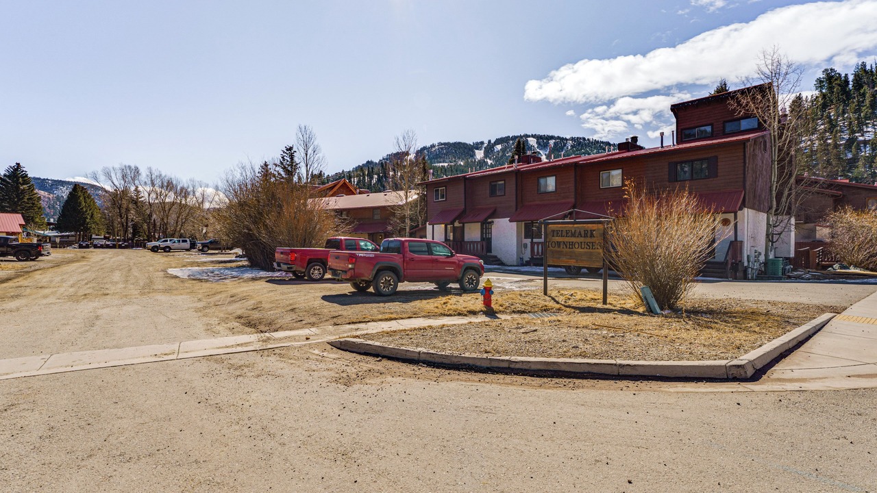 Photo of Others in Red River