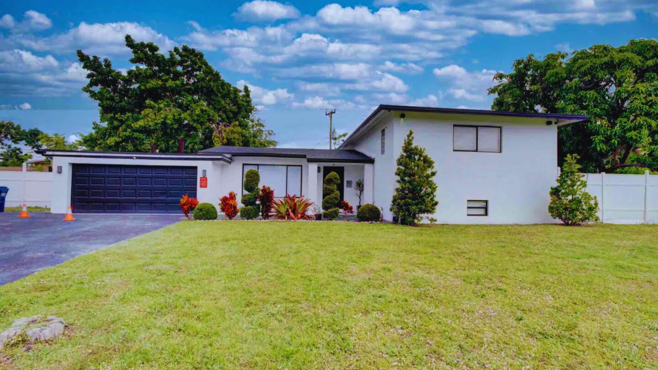 Photo of Outdoor in Ives Estates