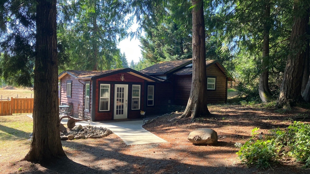Photo of Outdoor in Shawnigan Lake