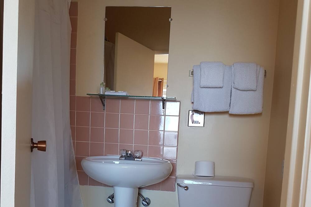 Photo of Bathroom in North Battleford
