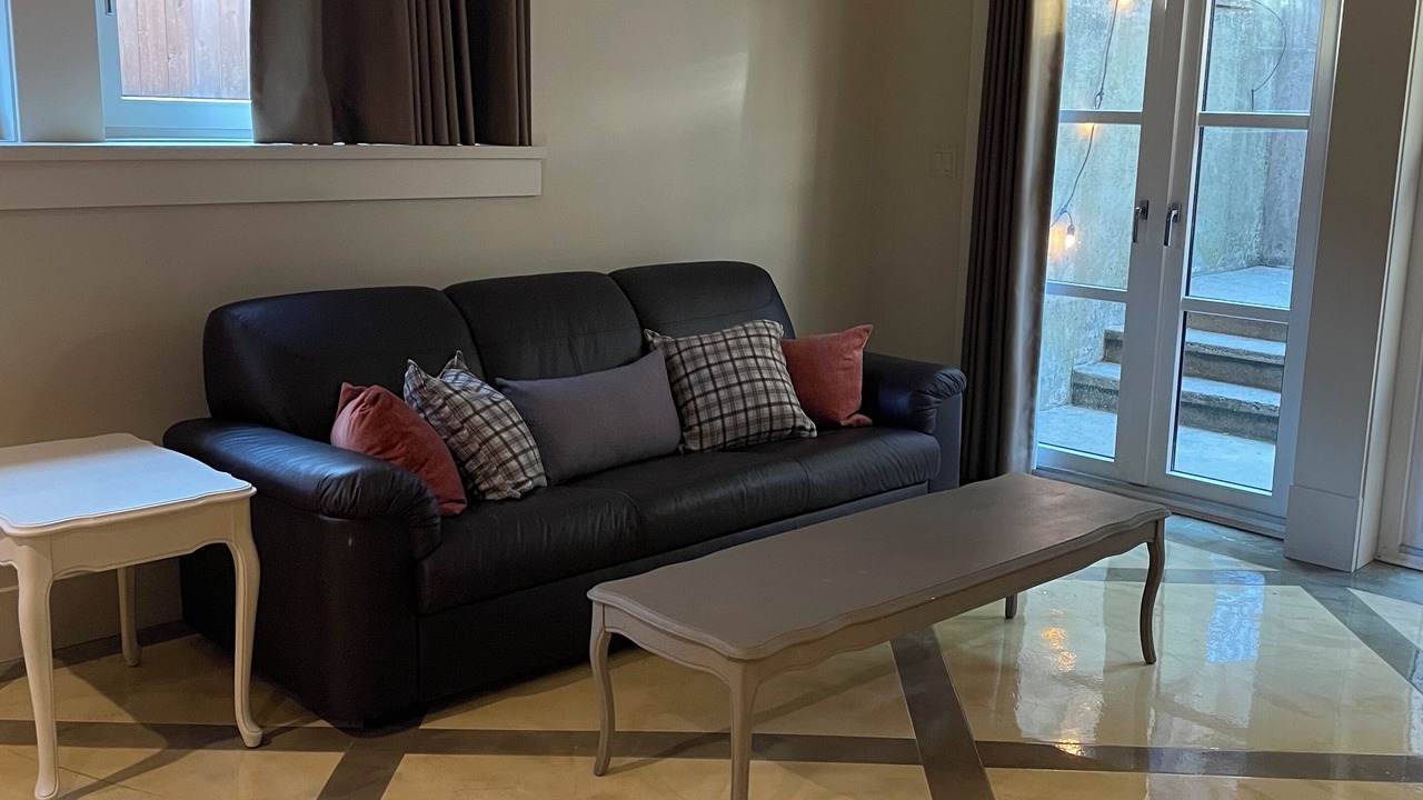 Photo of Livingroom in Burnaby