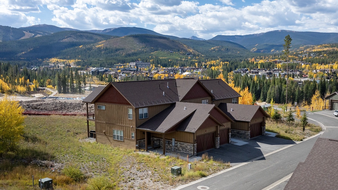 Photo of Outdoor in Rendezvous