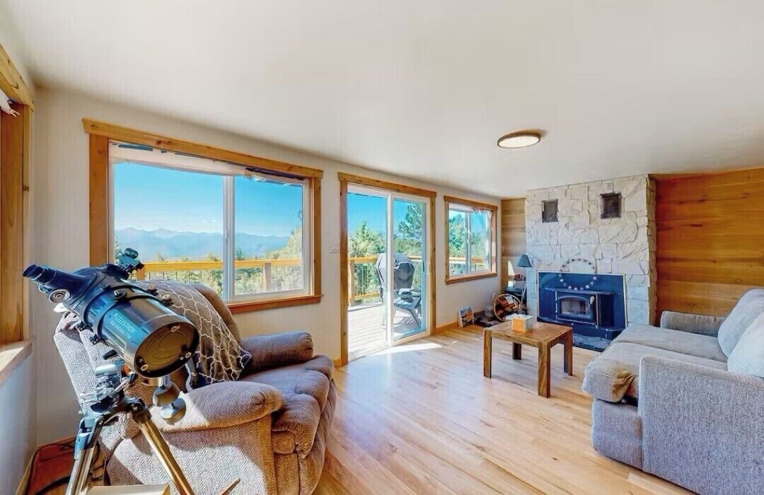 Photo of Livingroom in Howard