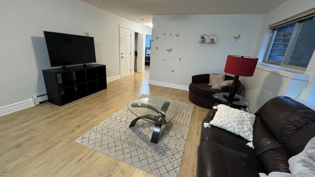 Photo of Livingroom in Coquitlam