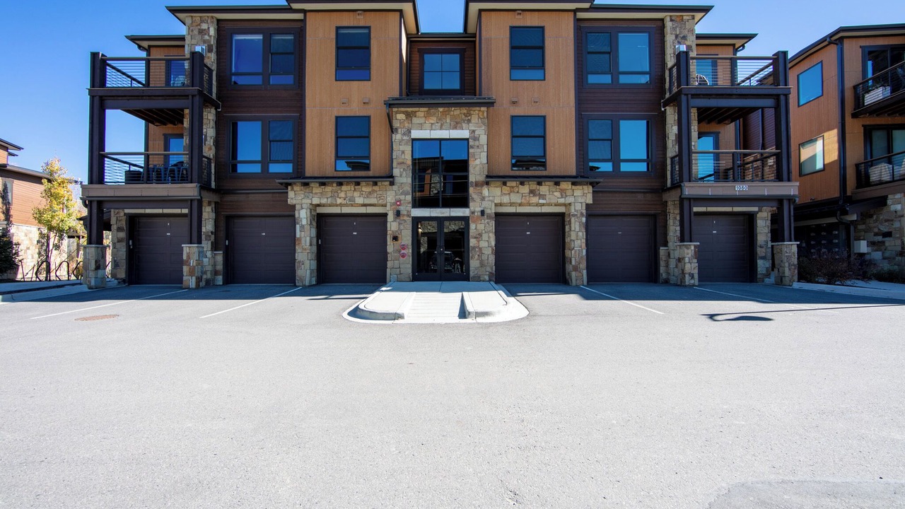 Photo of Others in Silverthorne