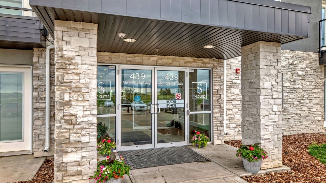 Photo of Outdoor in Red Deer