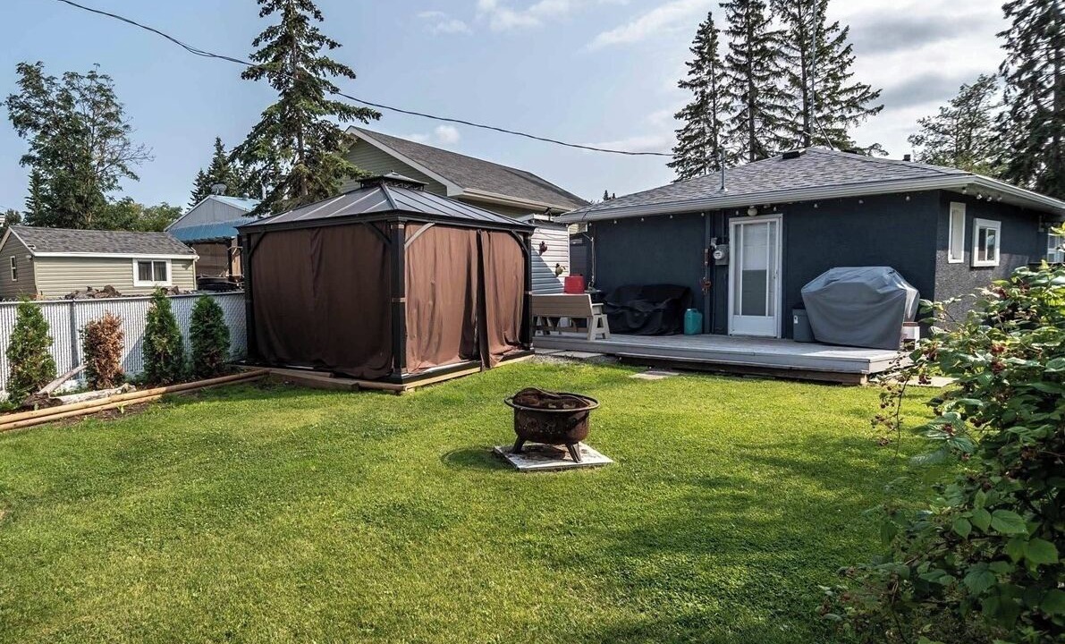 Photo of Outdoor in Alberta Beach