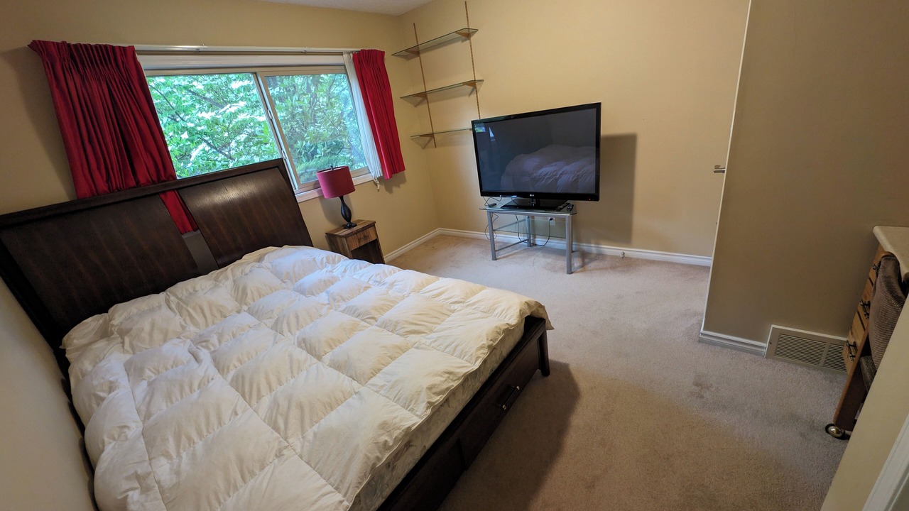 Photo of Bedroom in West Kelowna Estates