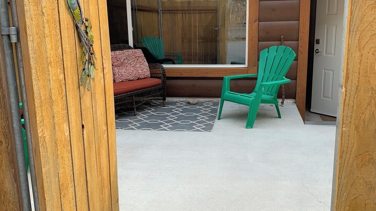 Photo of Outdoor in Robson