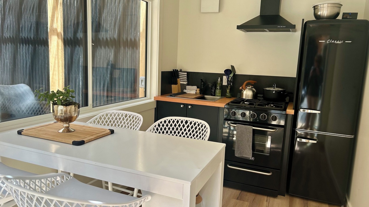 Photo of Kitchen in Juan de Fuca Electoral Area
